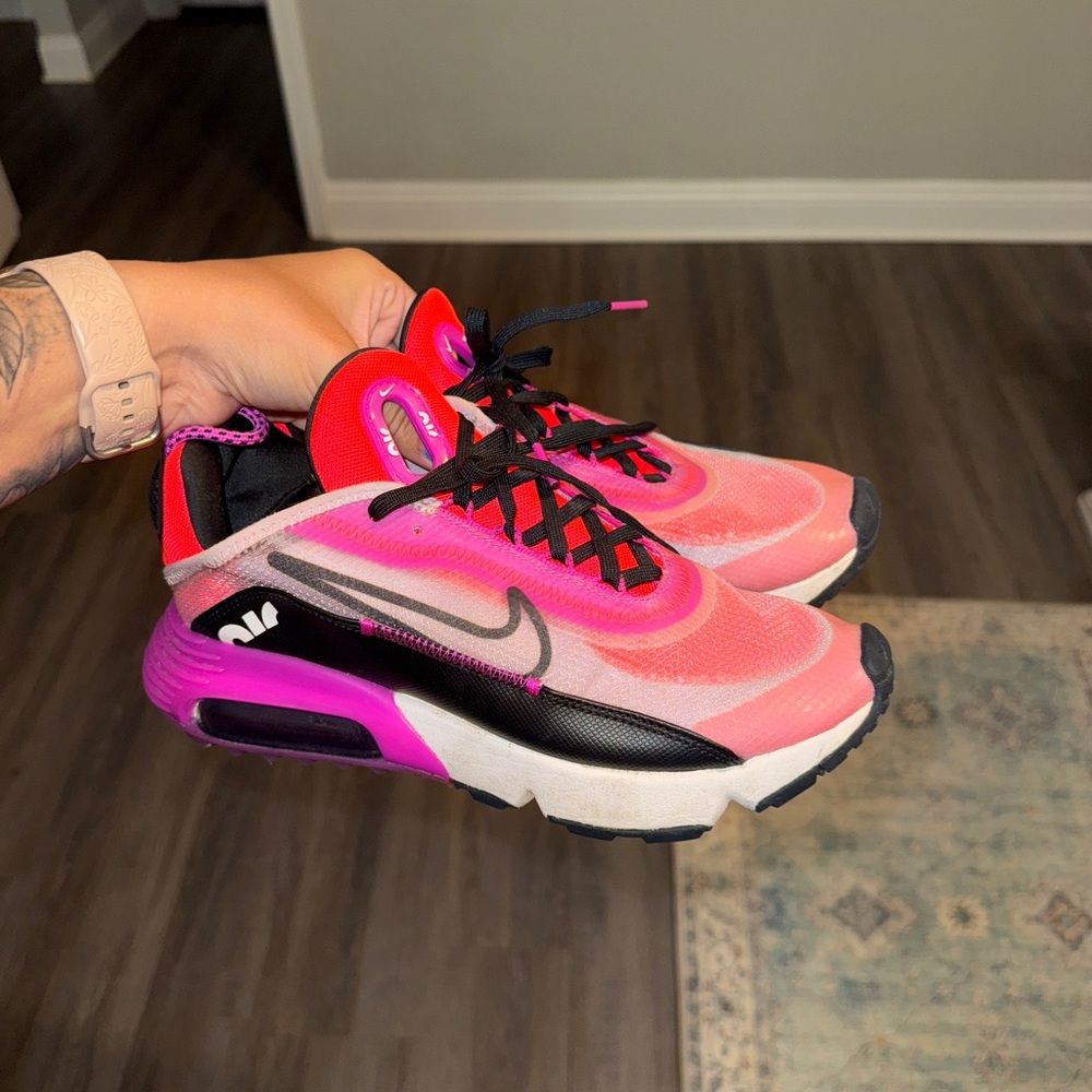Nike Air Max Pink and Black Sneakers